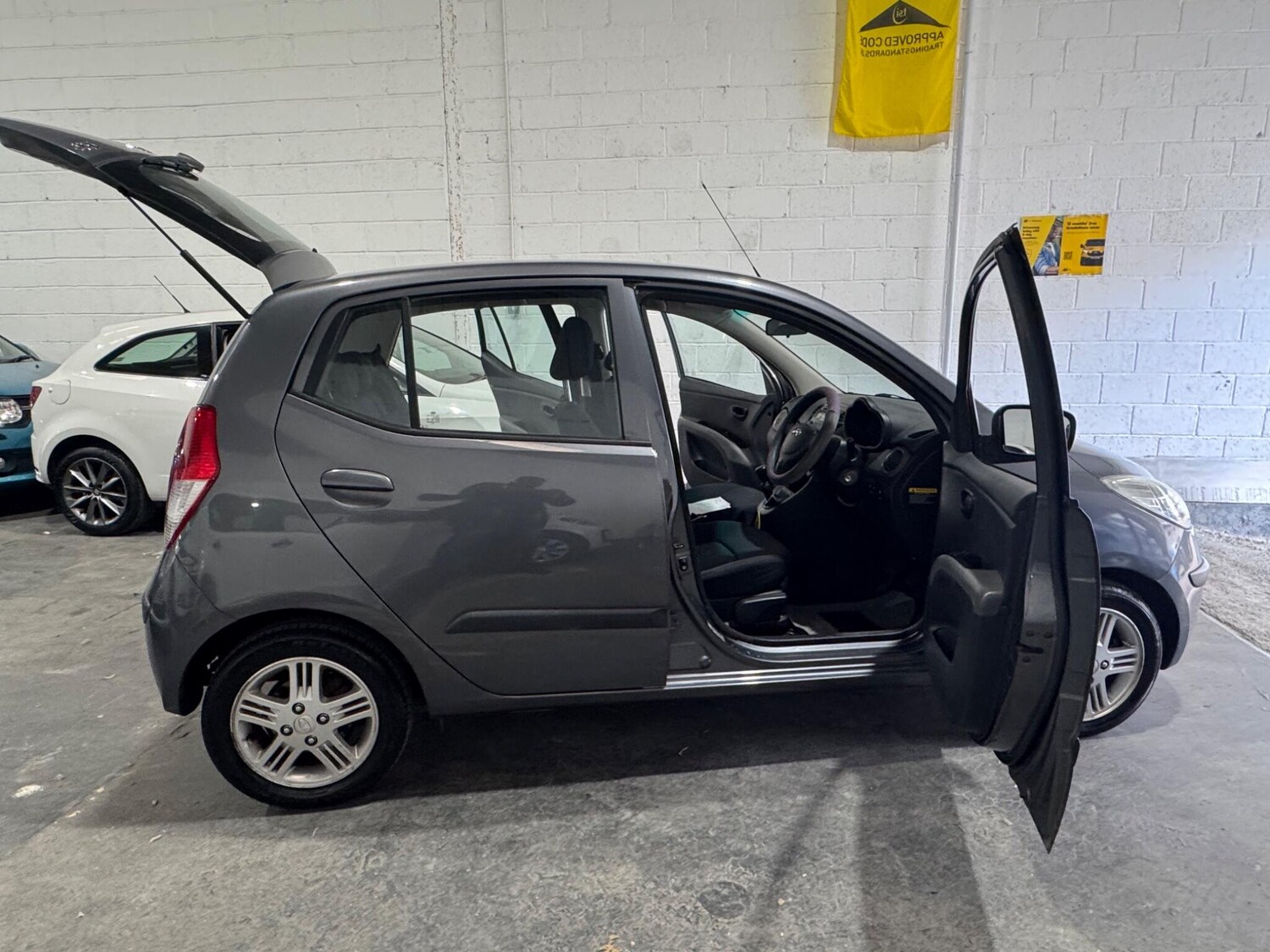 Used Hyundai i10 for sale - 78214854: Photo 19