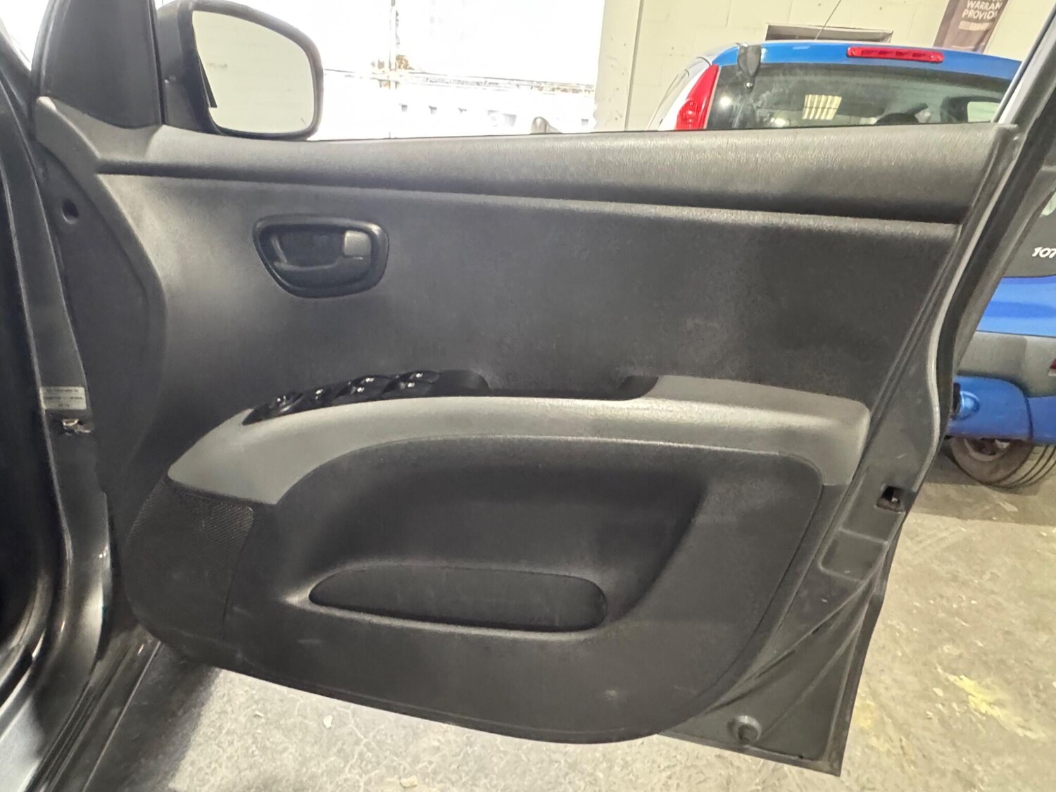 Used Hyundai i10 for sale - 78214854: Photo 34