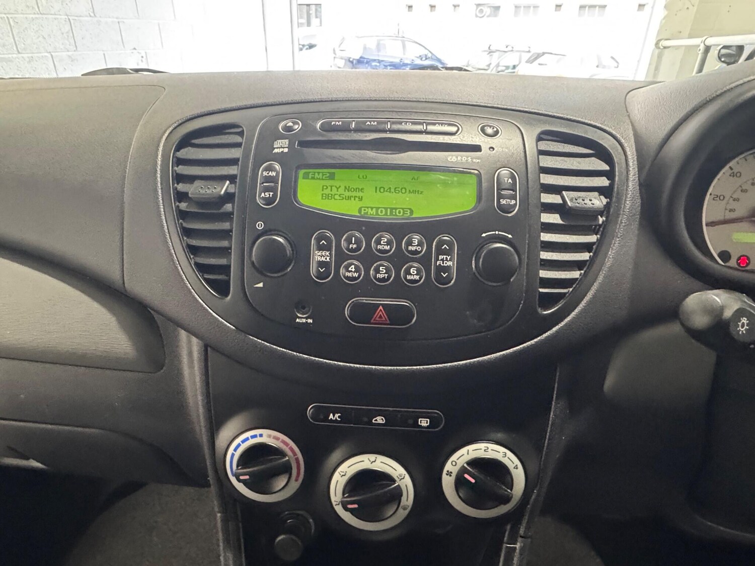 Used Hyundai i10 for sale - 78214854: Photo 36