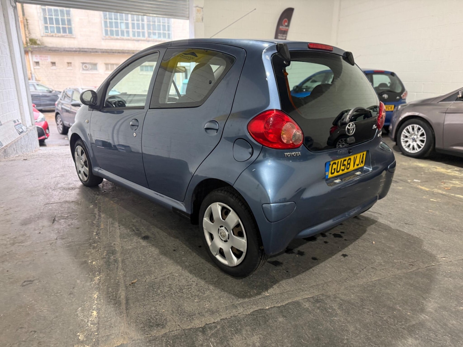 Used Toyota AYGO 2008 for sale - 76408750: Photo 10
