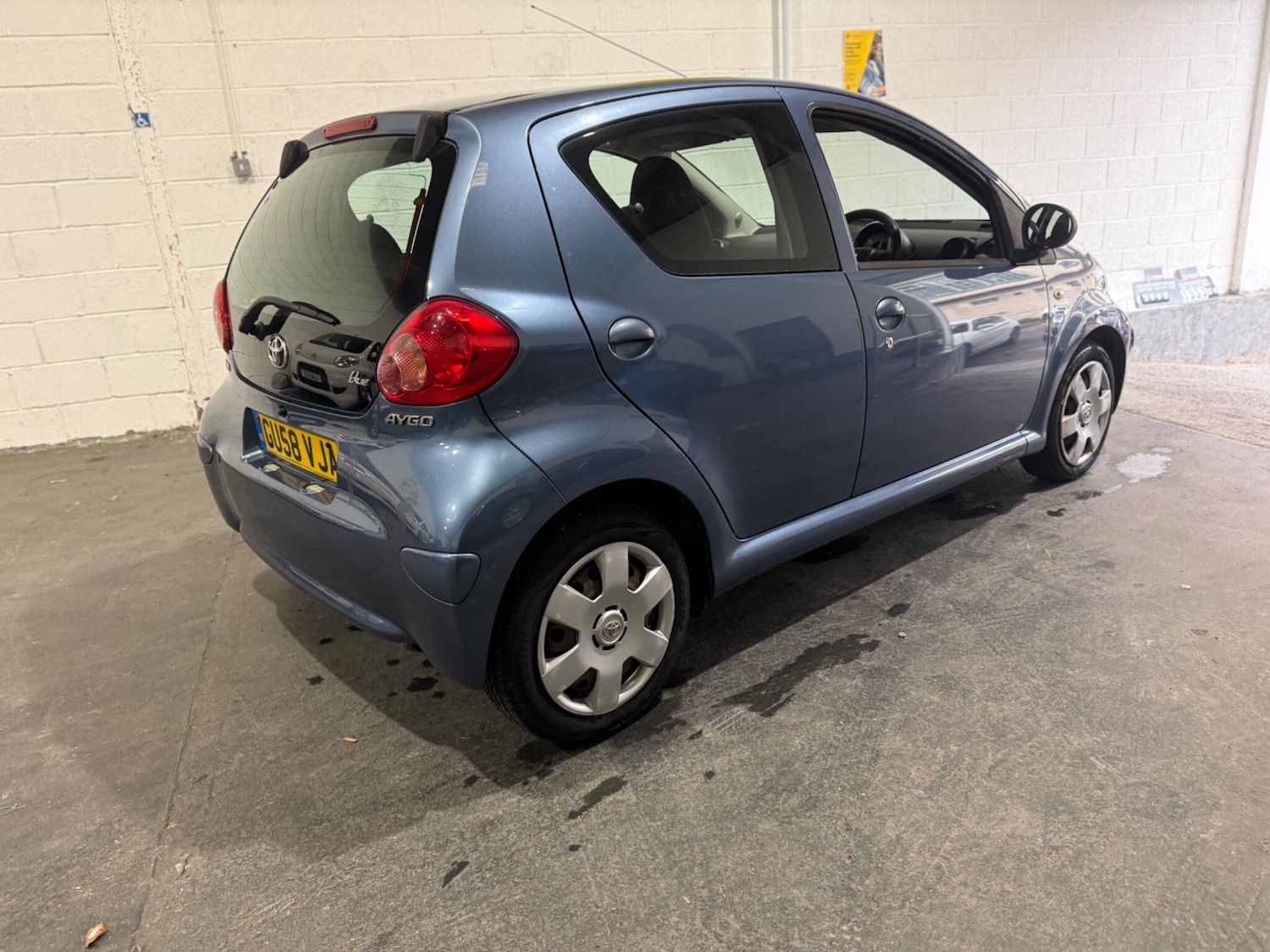 Used Toyota AYGO 2008 for sale - 76408750: Photo 16