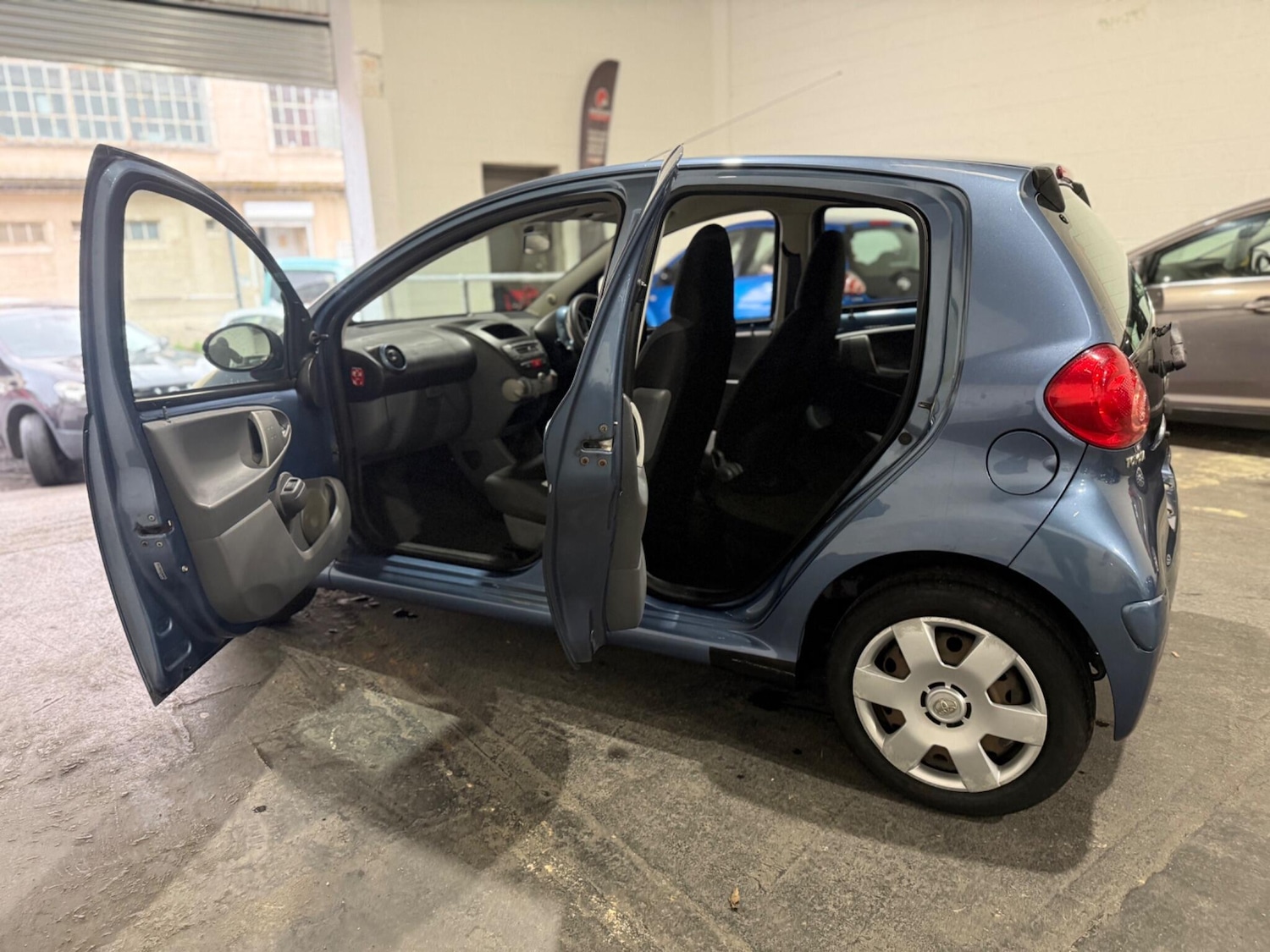 Used Toyota AYGO 2008 for sale - 76408750: Photo 20