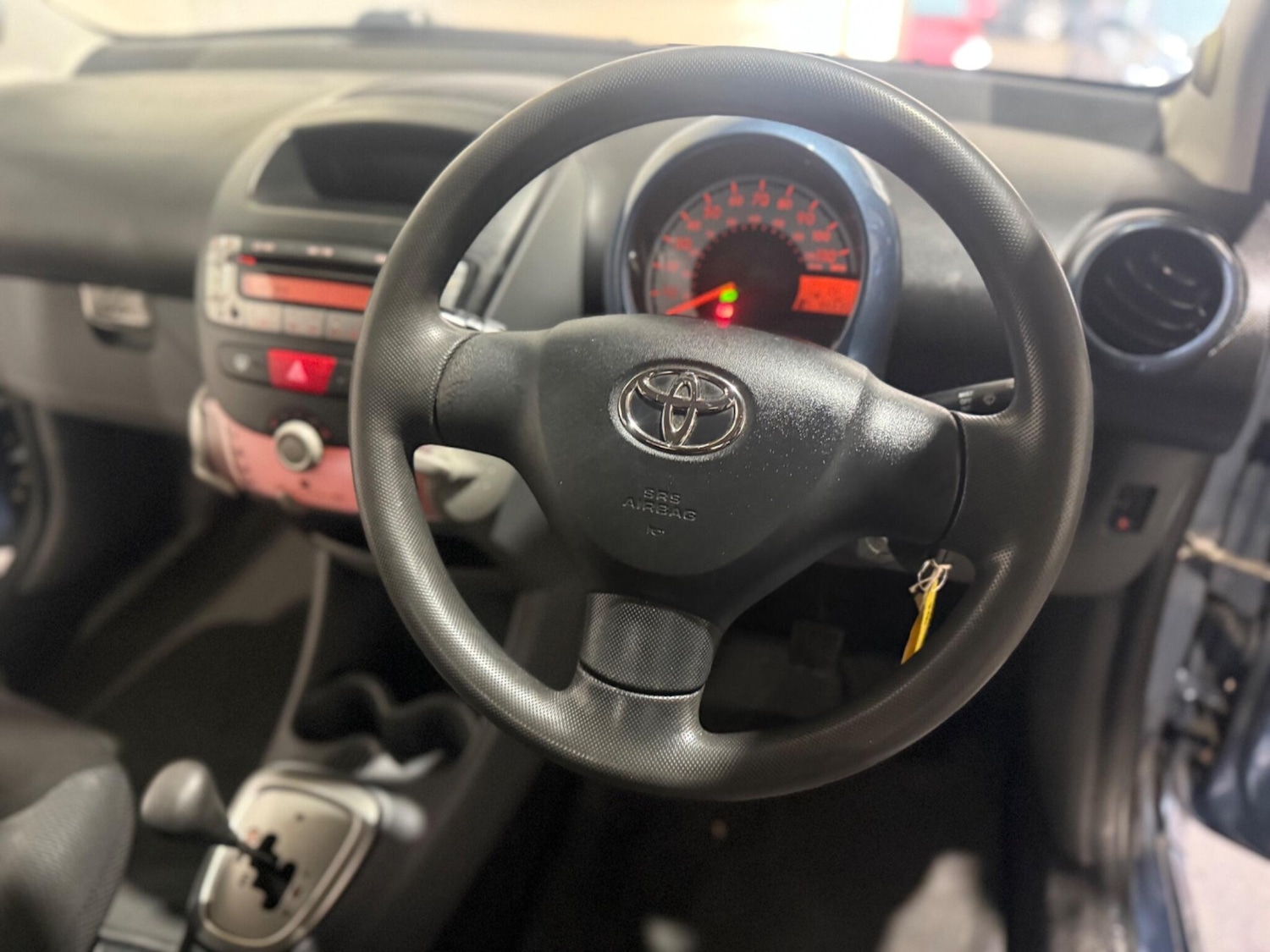 Used Toyota AYGO 2008 for sale - 76408750: Photo 27