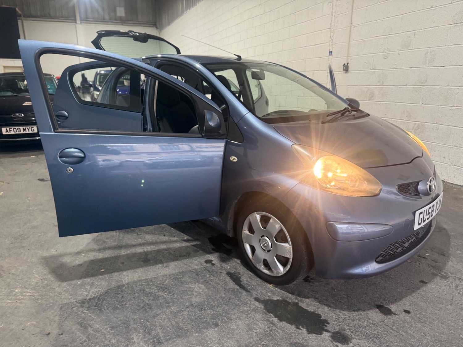 Used Toyota AYGO 2008 for sale - 76408750: Photo 34