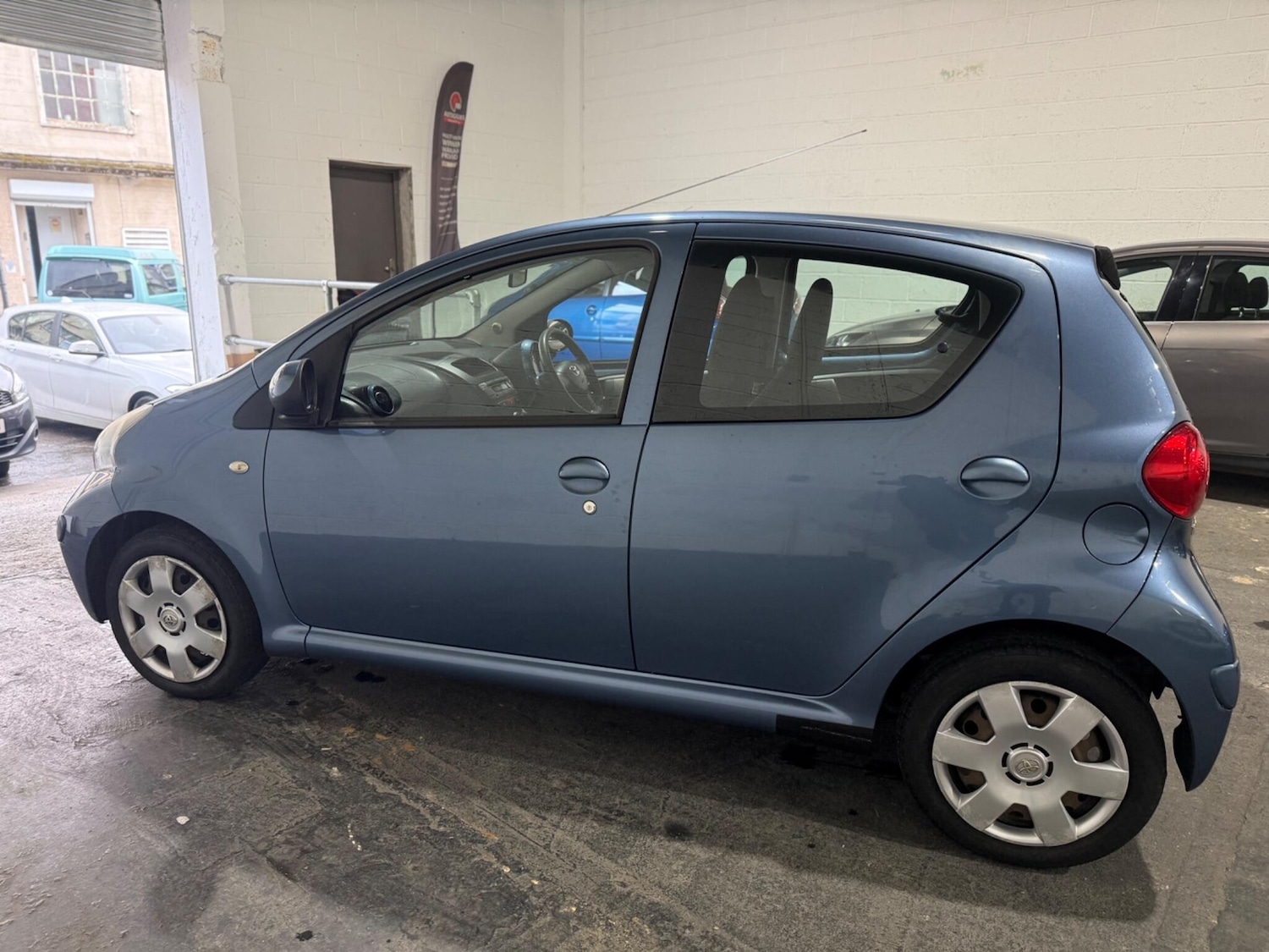Used Toyota AYGO 2008 for sale - 76408750: Photo 9