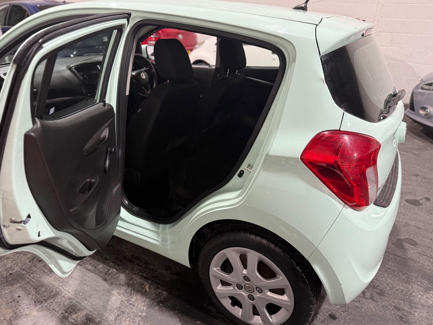 Used Vauxhall Viva 2017 for sale - 77130673: Photo 15