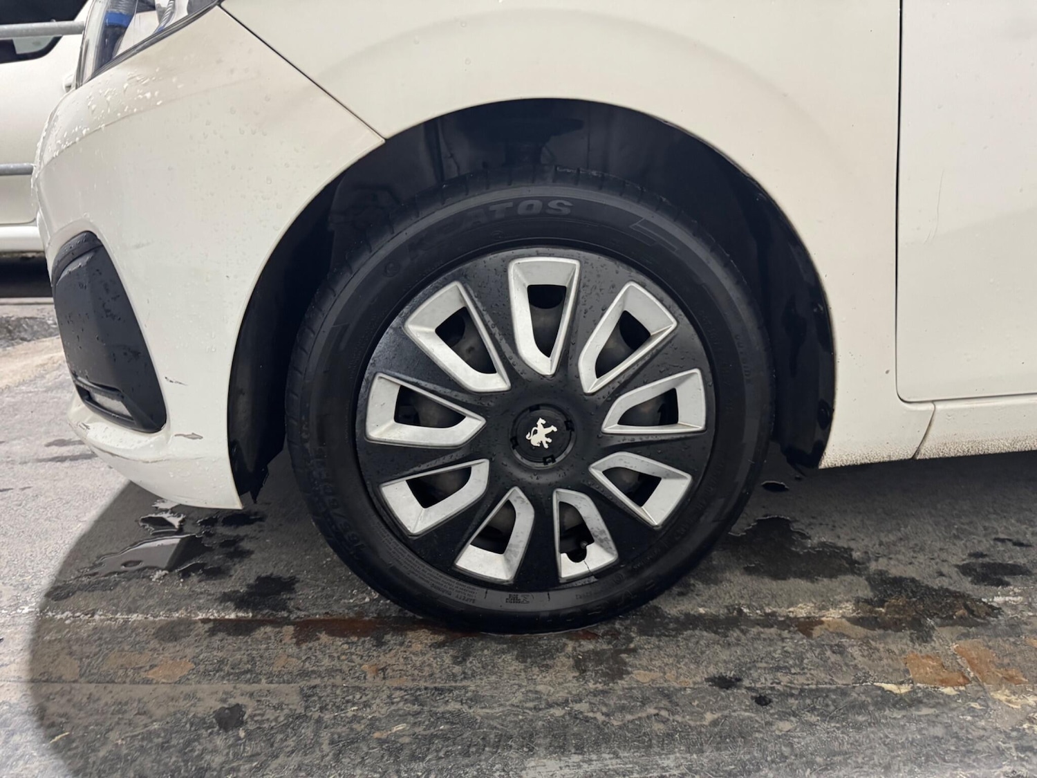 Used Peugeot 108 2015 for sale - 77549717: Photo 25