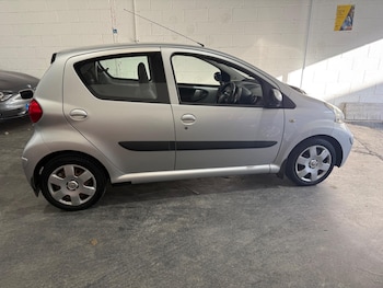 Used Toyota AYGO 2007 for sale - 76850016: Photo