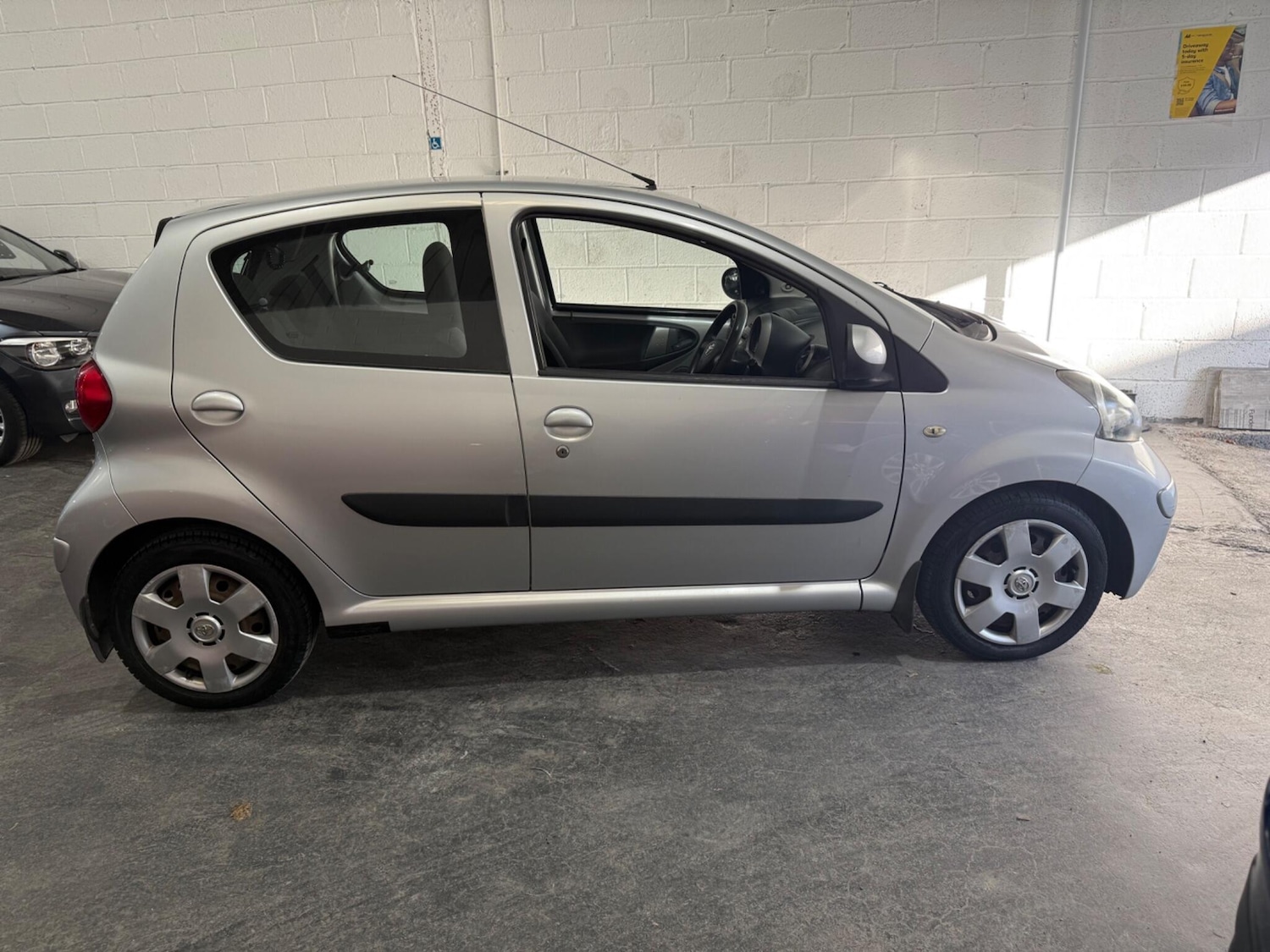 Used Toyota AYGO 2007 for sale - 76850016: Photo 2