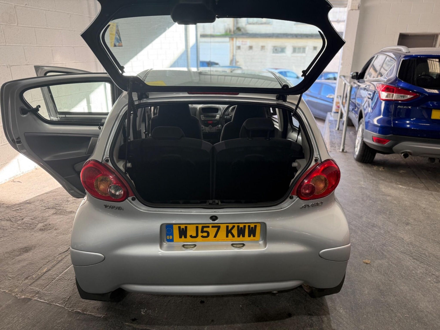 Used Toyota AYGO 2007 for sale - 76850016: Photo 23