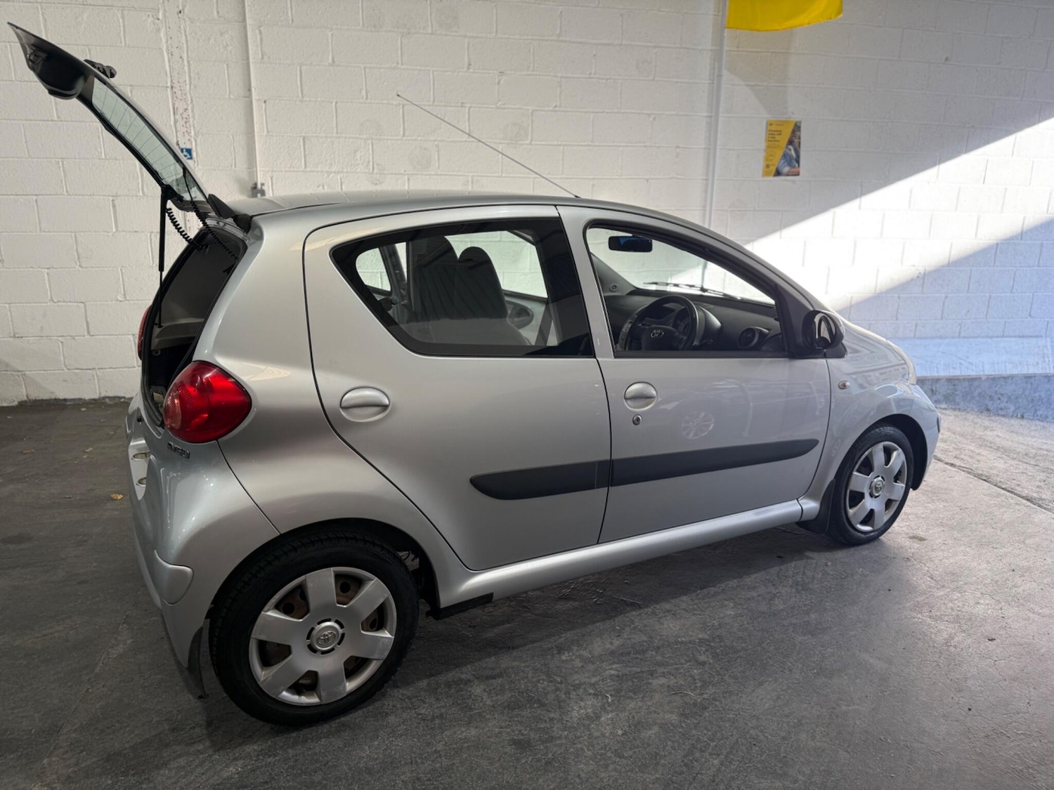 Used Toyota AYGO 2007 for sale - 76850016: Photo 26