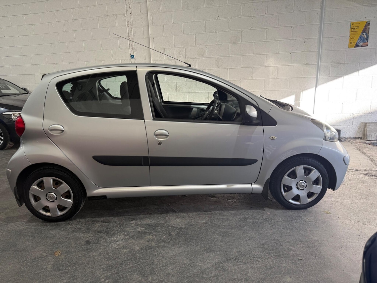 Used Toyota AYGO 2007 for sale - 76850016: Photo 3