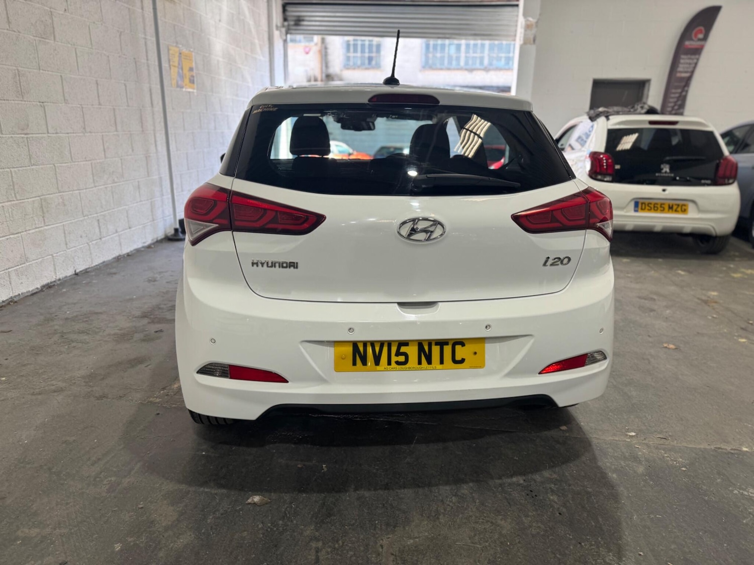 Used Hyundai i20 2015 for sale - 78099824: Photo 15