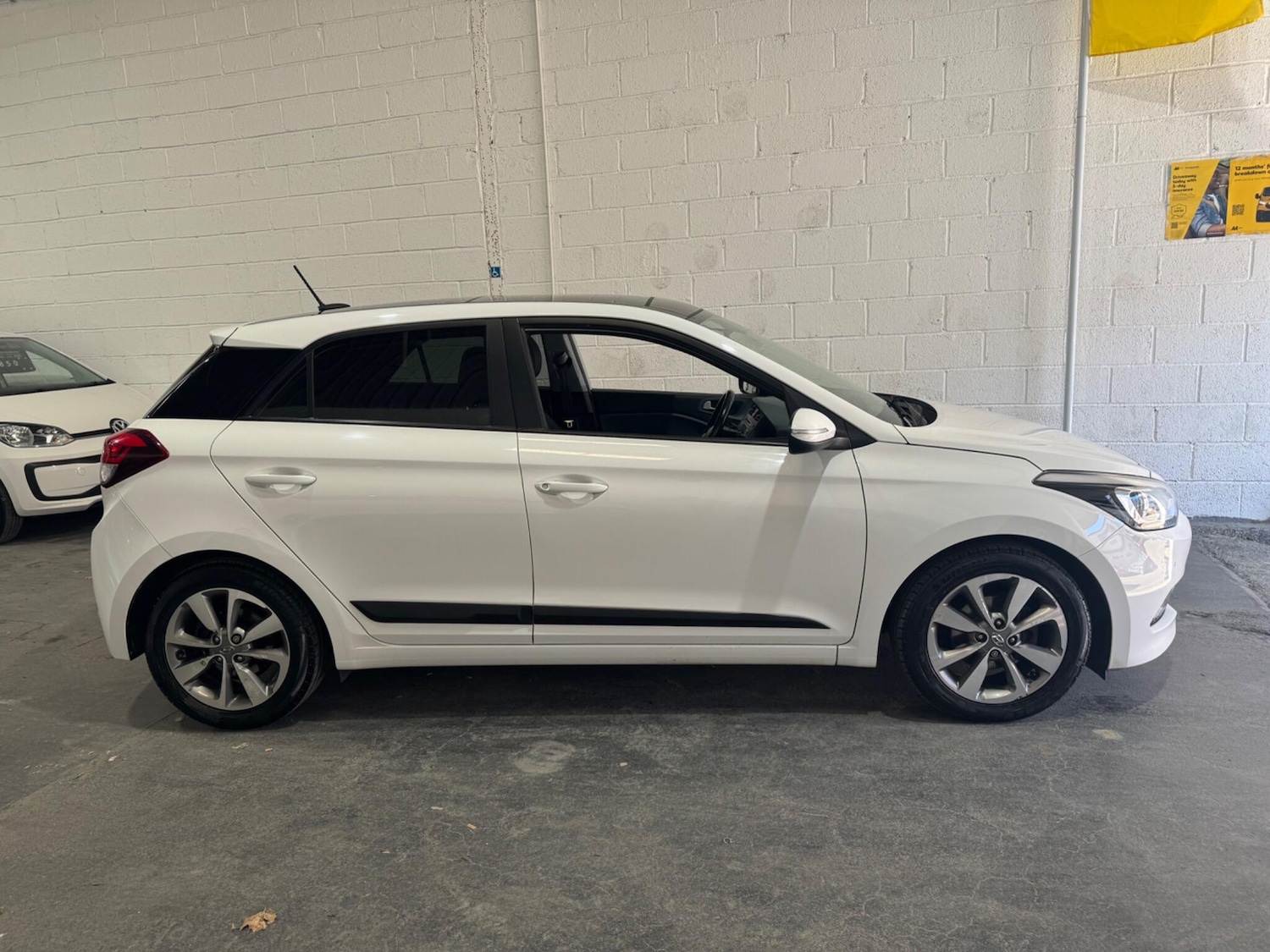 Used Hyundai i20 2015 for sale - 78099824: Photo 19