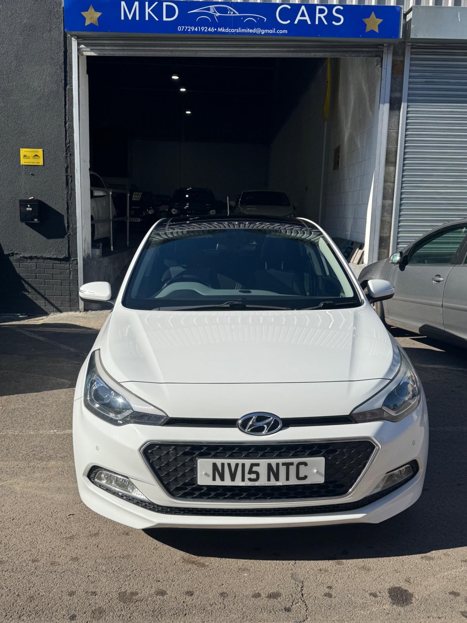 Used Hyundai i20 2015 for sale - 78099824: Photo 2