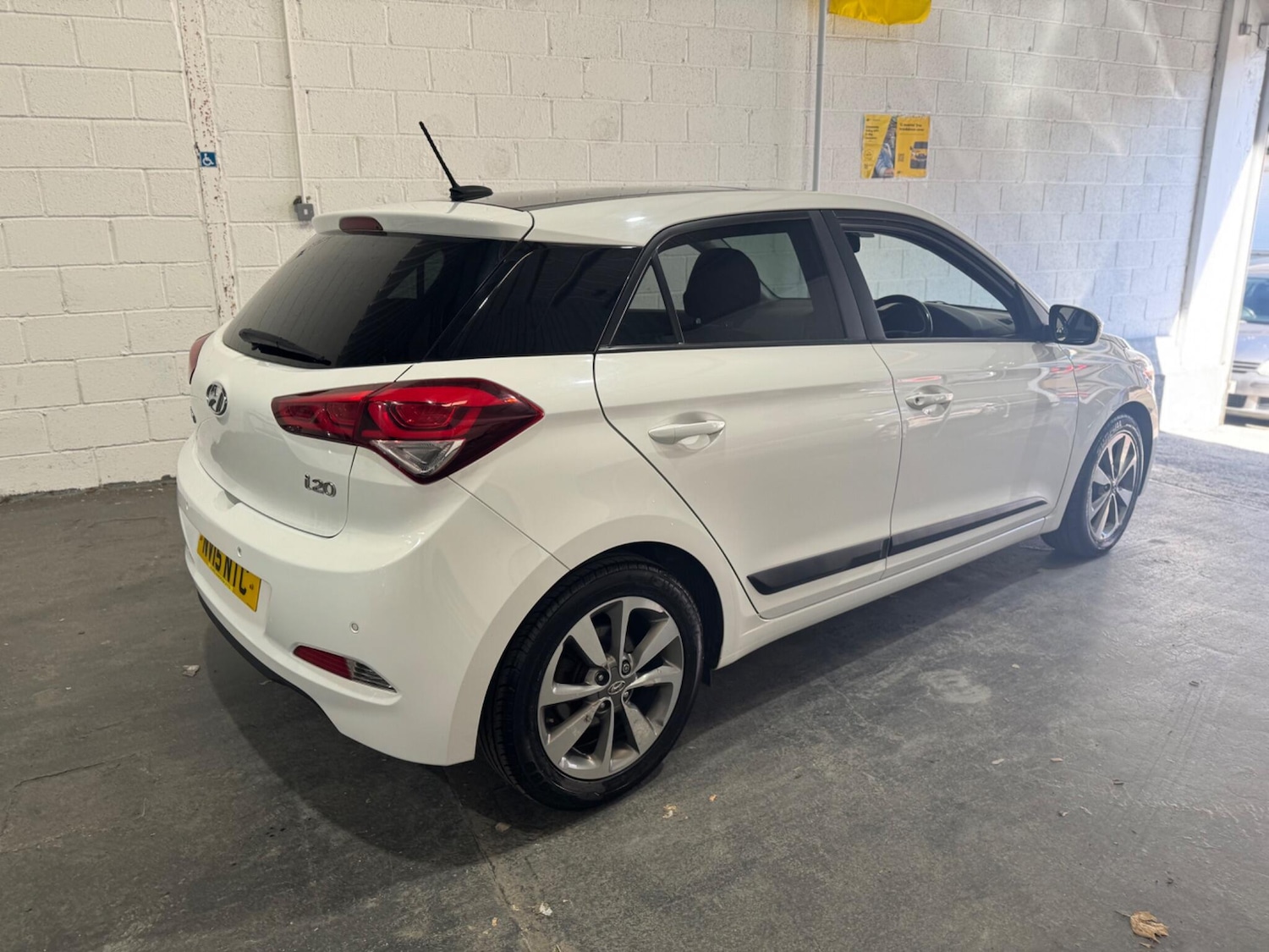 Used Hyundai i20 2015 for sale - 78099824: Photo 24