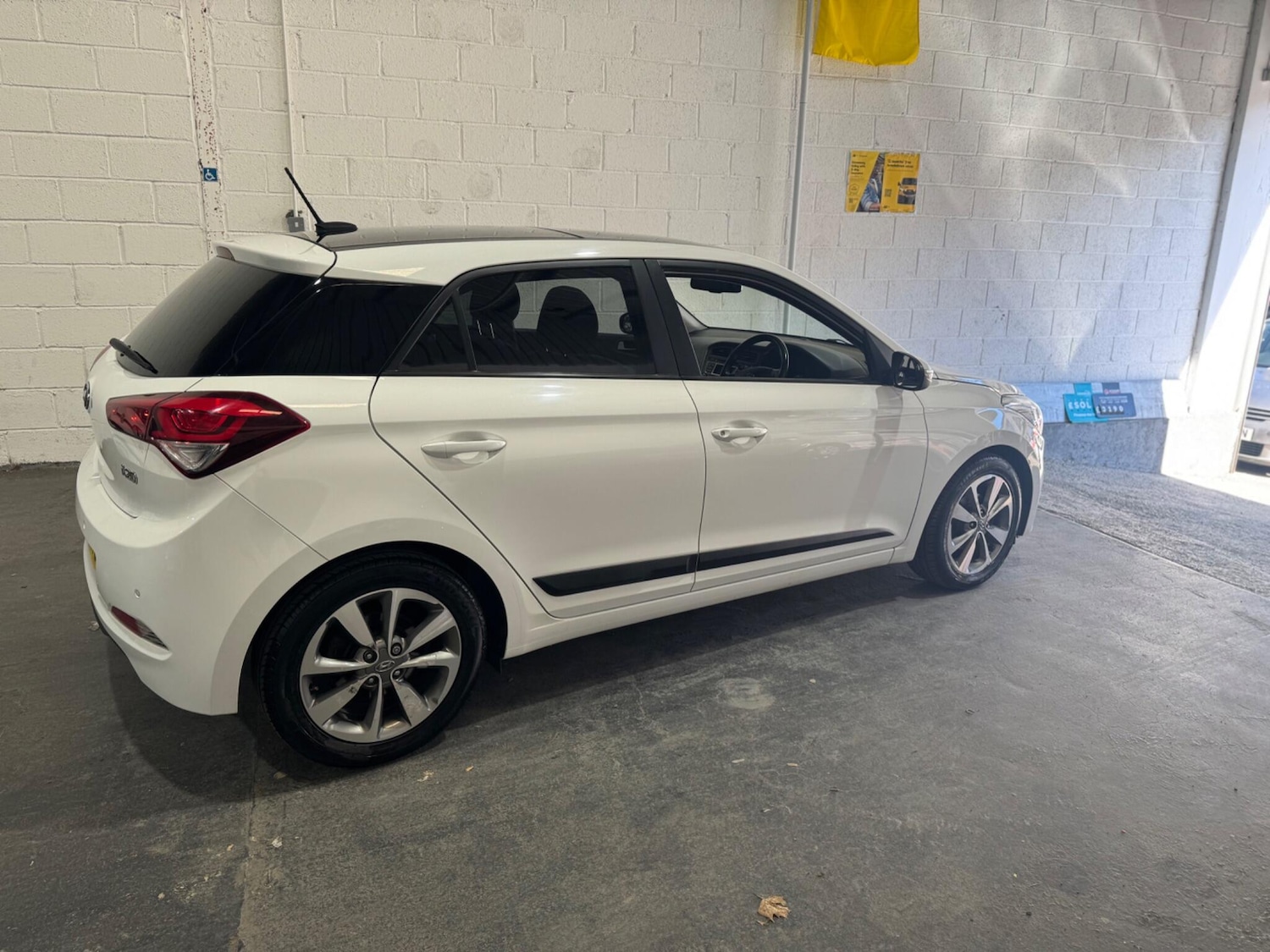 Used Hyundai i20 2015 for sale - 78099824: Photo 26