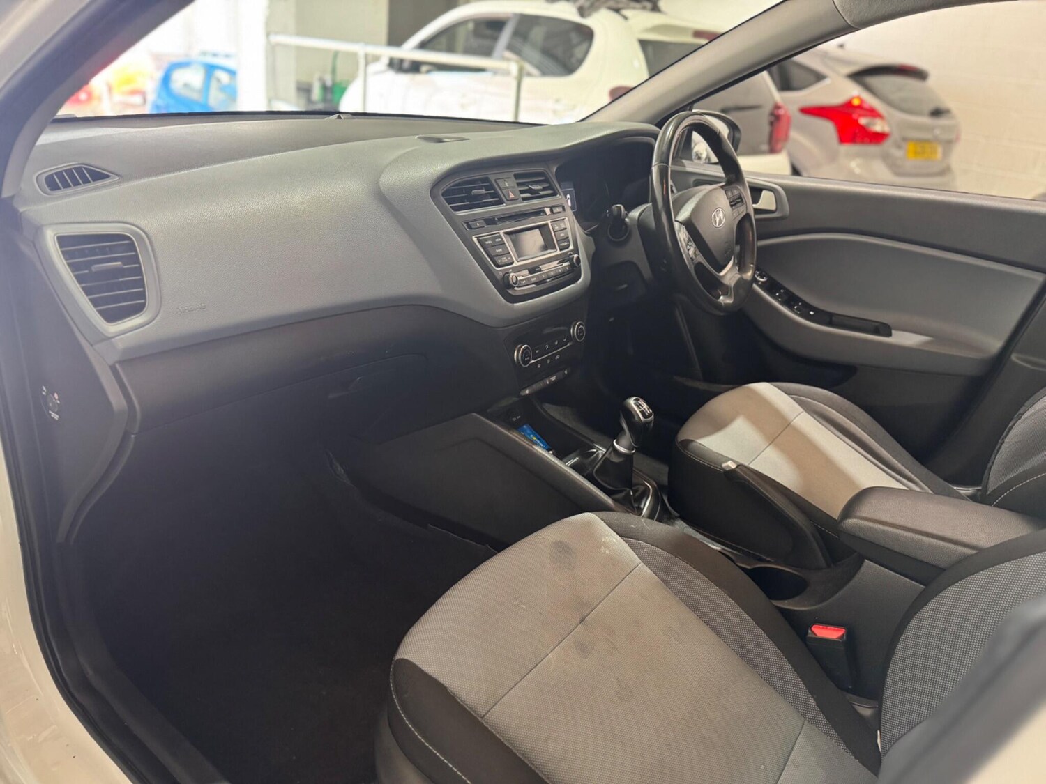 Used Hyundai i20 2015 for sale - 78099824: Photo 28