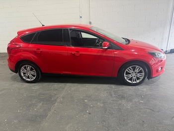 Used Ford Focus 2014 for sale - 75669671: Photo