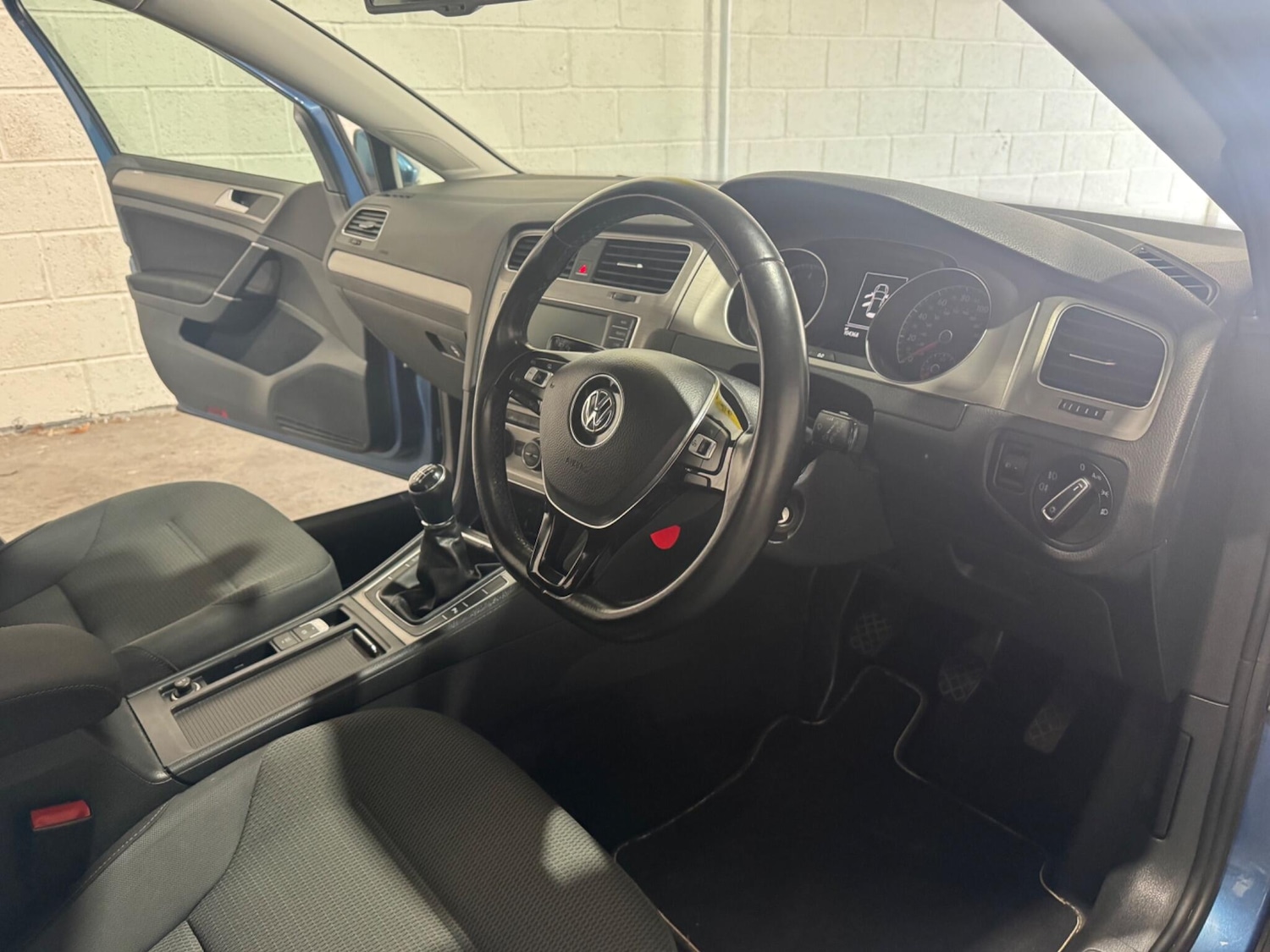 Used Volkswagen Golf 2016 for sale - 78019954: Photo 20