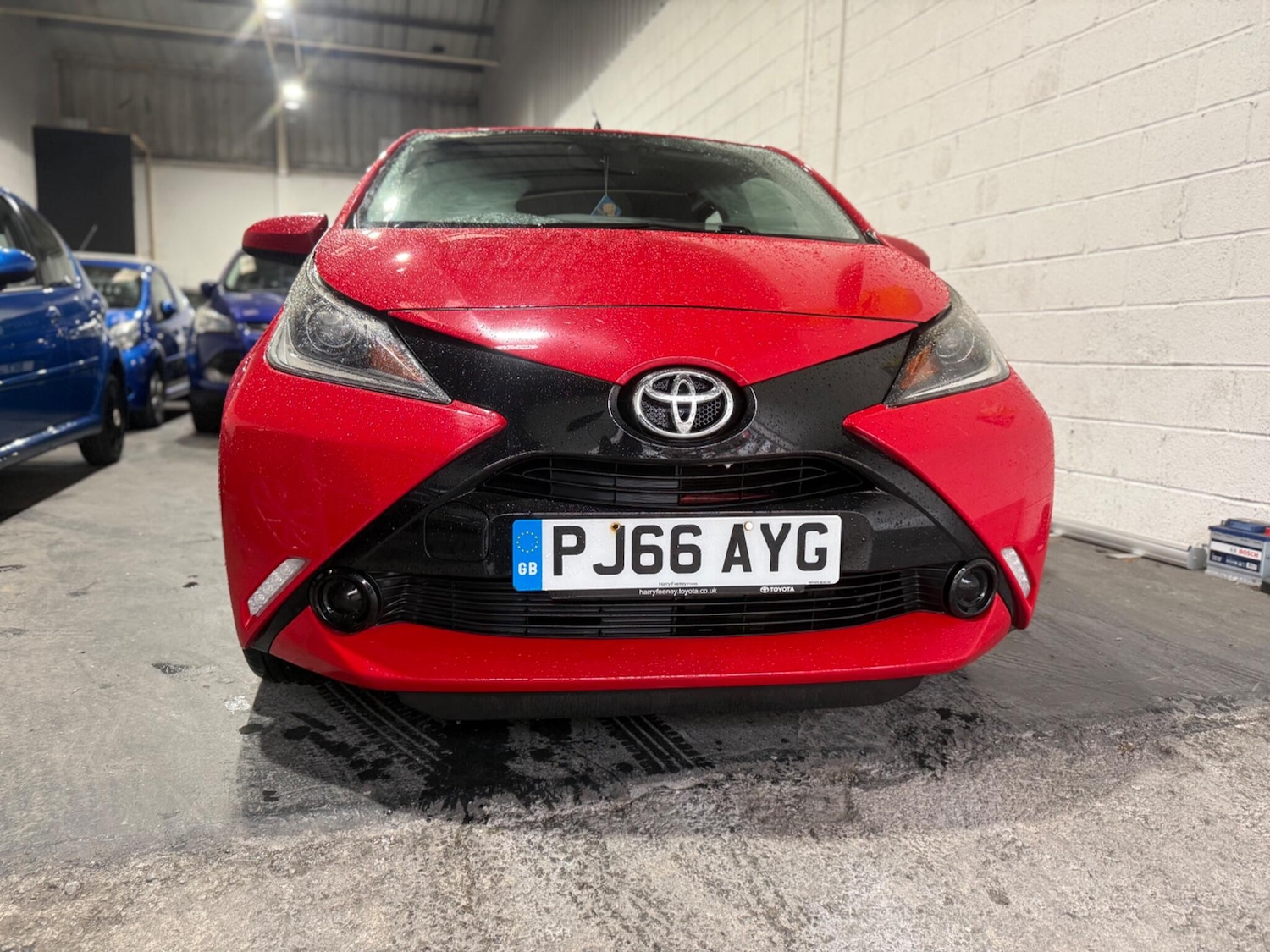Used Toyota AYGO 2016 for sale - 76360281: Photo 2