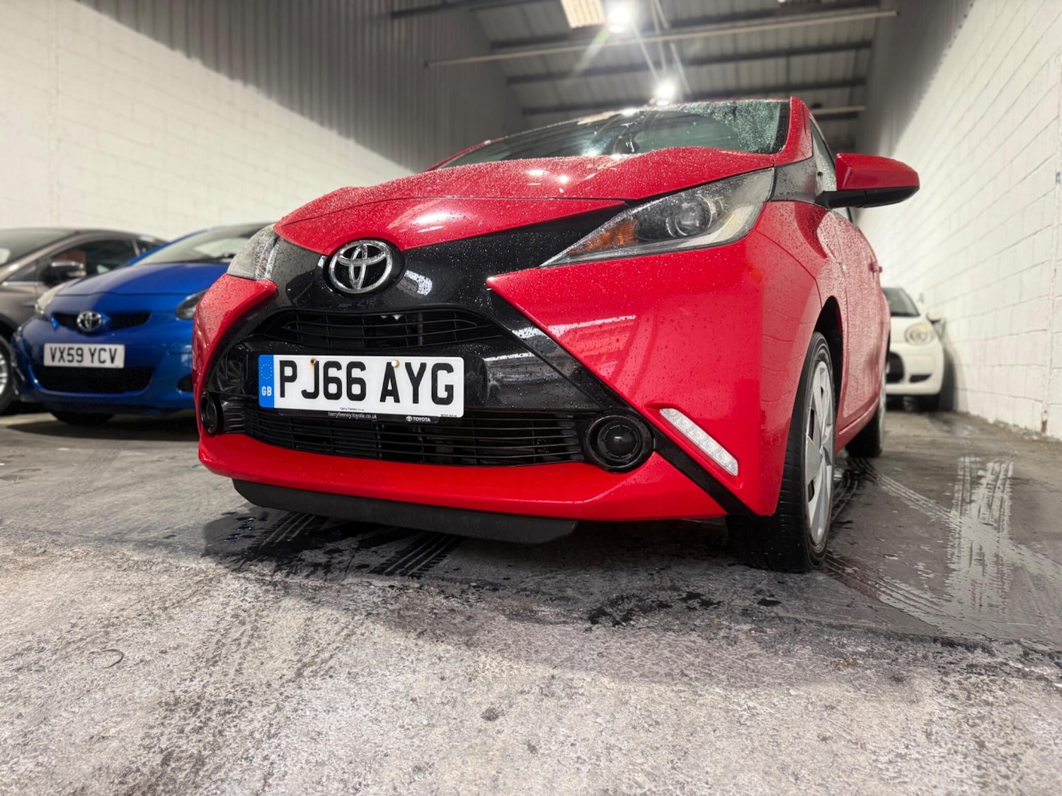 Used Toyota AYGO 2016 for sale - 76360281: Photo 3