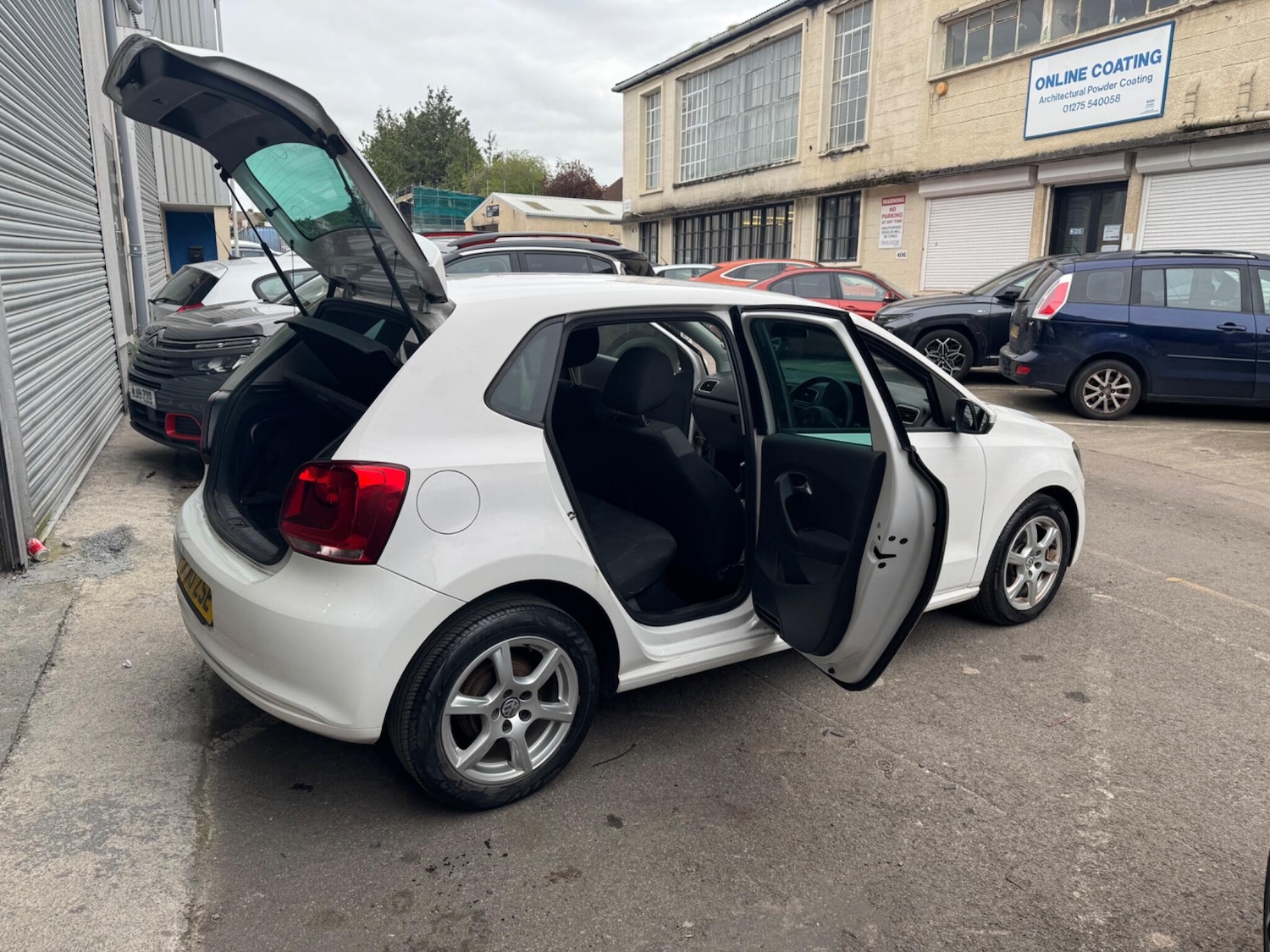 Used Volkswagen Polo 2010 for sale - 78185068: Photo 19