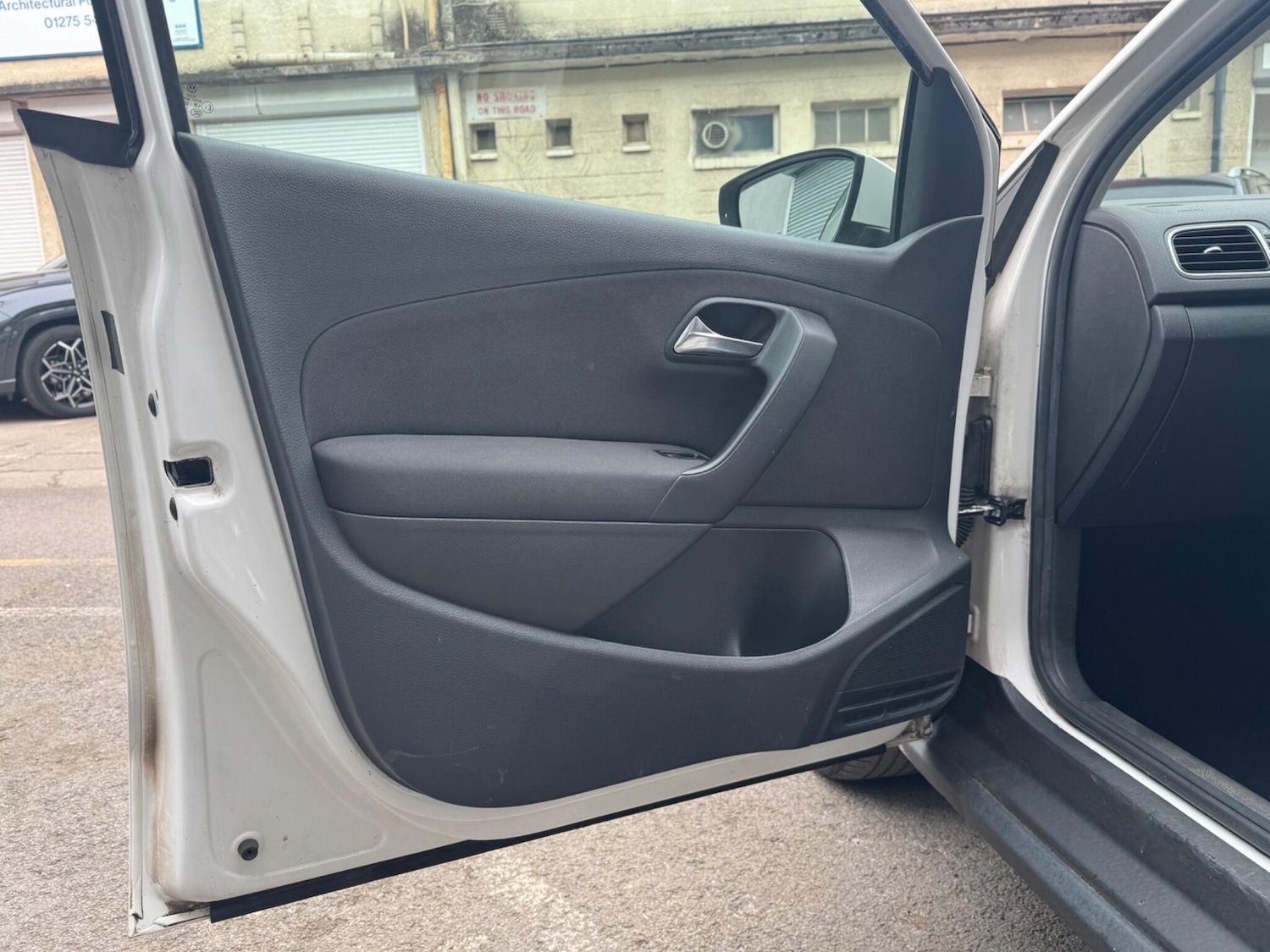 Used Volkswagen Polo 2010 for sale - 78185068: Photo 26