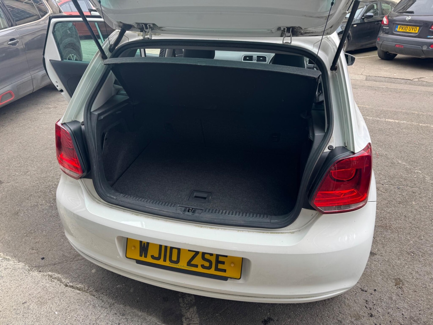 Used Volkswagen Polo 2010 for sale - 78185068: Photo 34