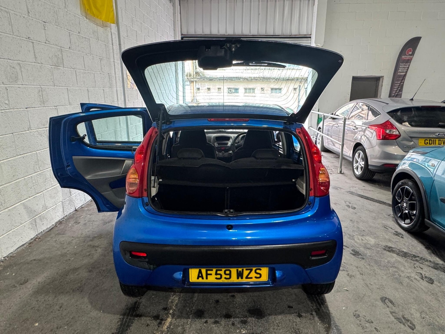 Used Peugeot 107 2009 for sale - 78047373: Photo 16