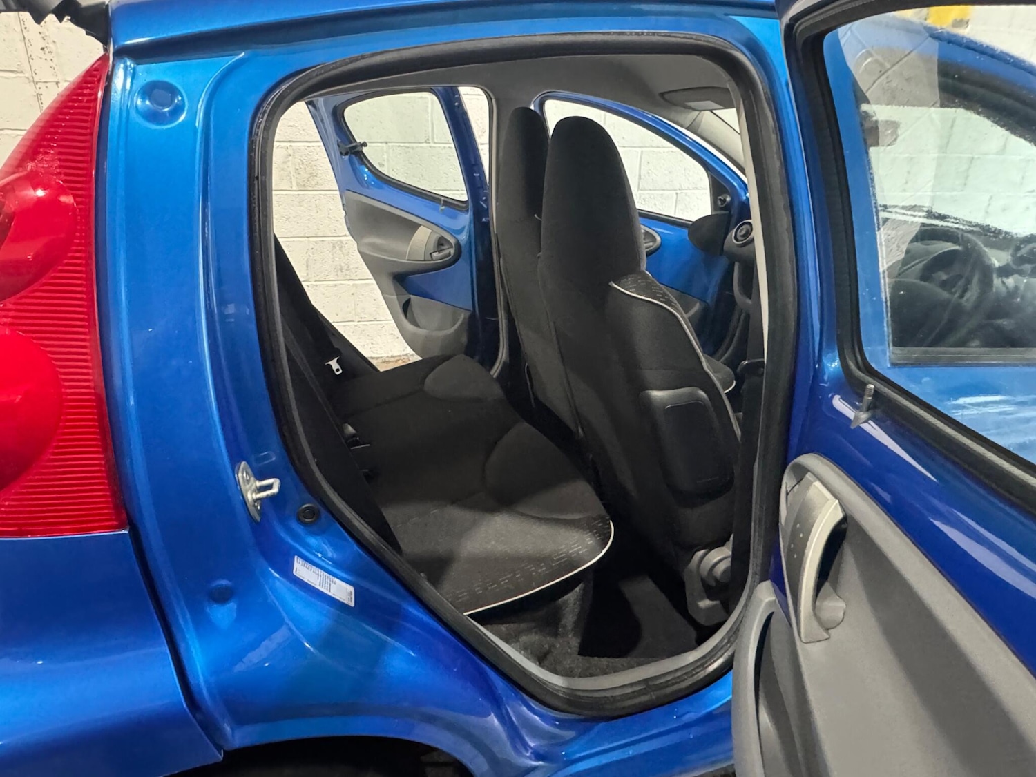 Used Peugeot 107 2009 for sale - 78047373: Photo 35