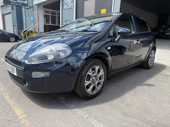 Used Fiat Punto 2018 for sale - 75552837: Photo
