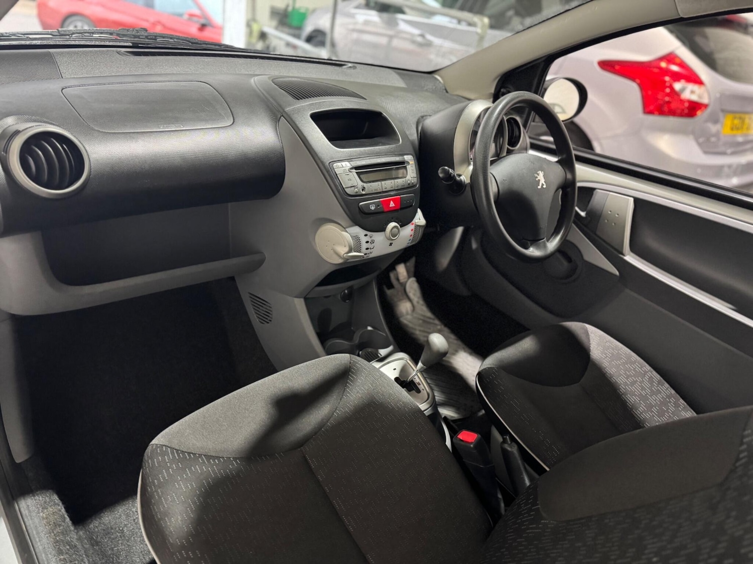 Used Peugeot 107 2011 for sale - 77646123: Photo 24