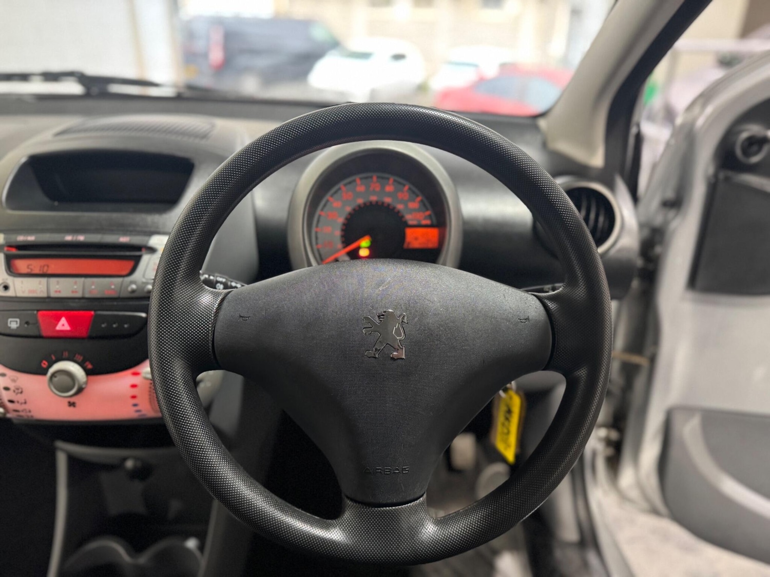 Used Peugeot 107 2011 for sale - 77646123: Photo 36