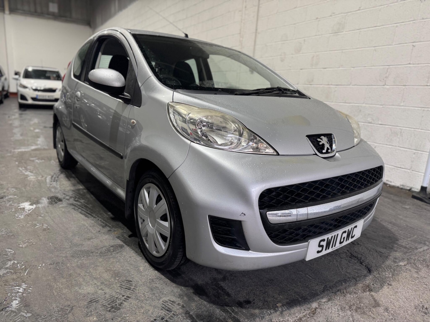 Used Peugeot 107 2011 for sale - 77646123: Photo 5