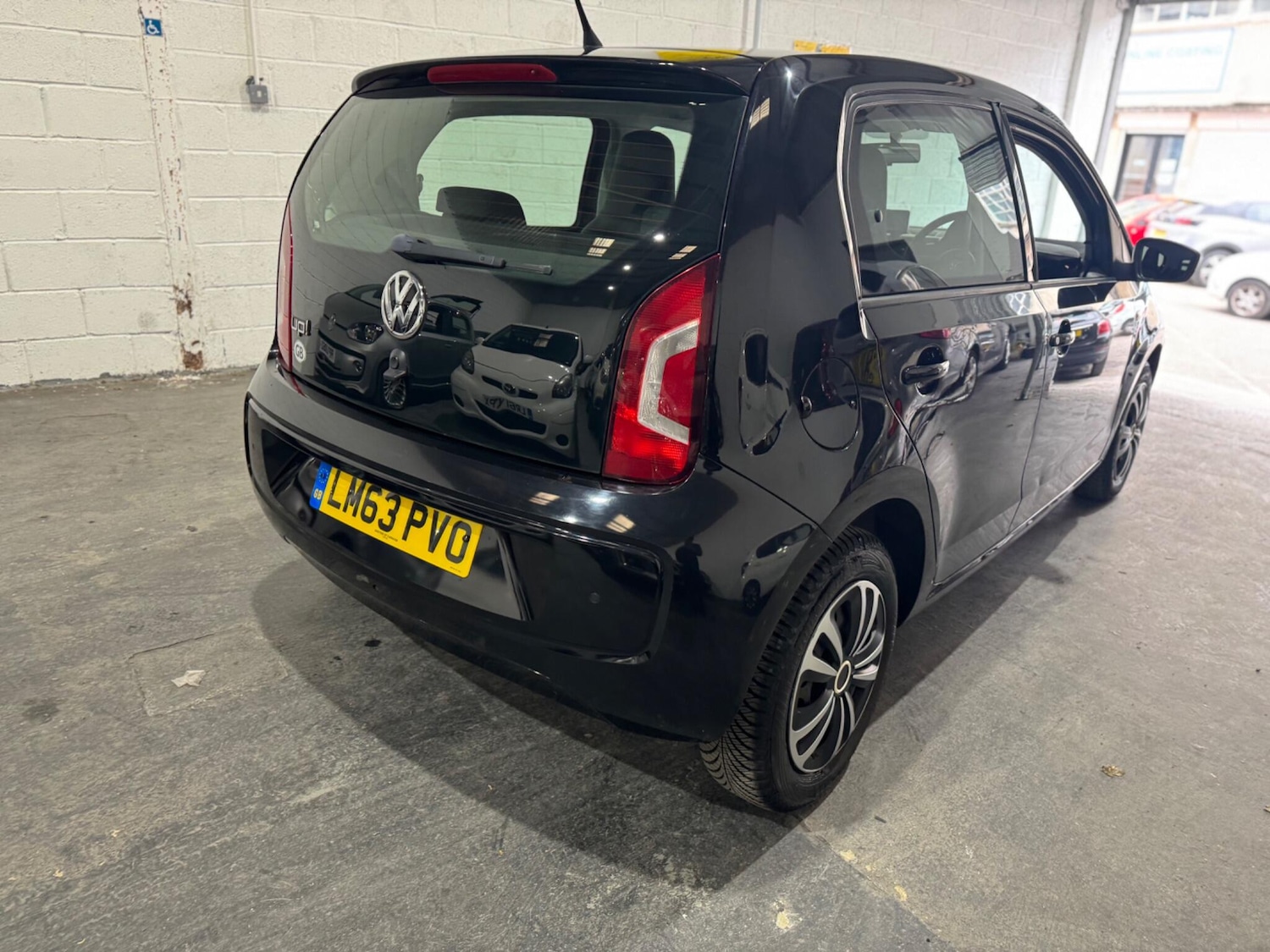 Used Volkswagen up! 2013 for sale - 77783189: Photo 19