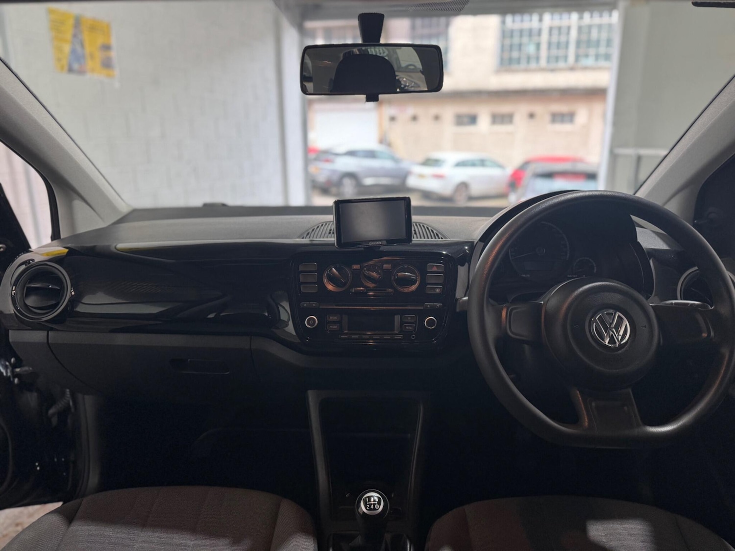 Used Volkswagen up! 2013 for sale - 77783189: Photo 24