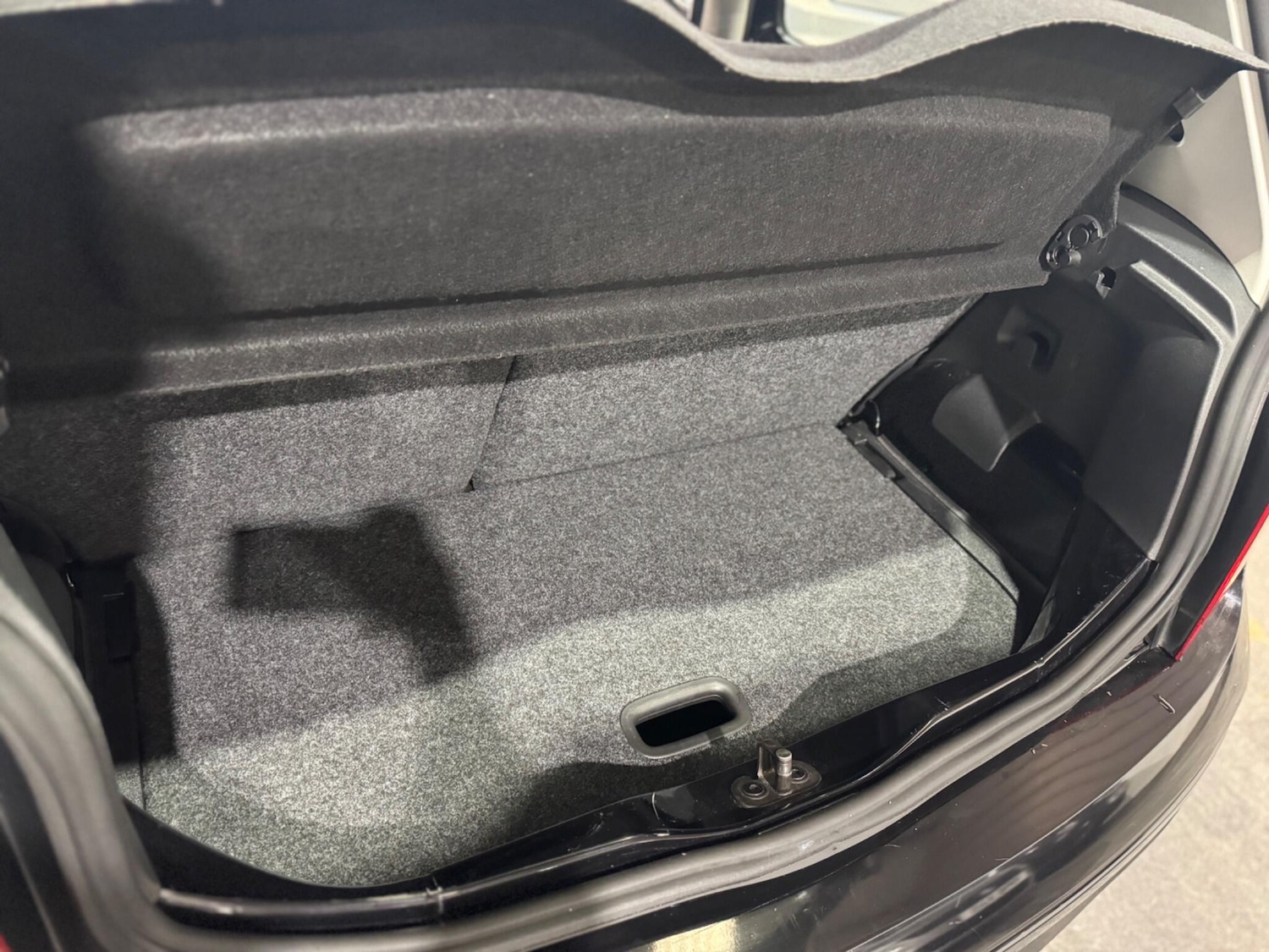 Used Volkswagen up! 2013 for sale - 77783189: Photo 34