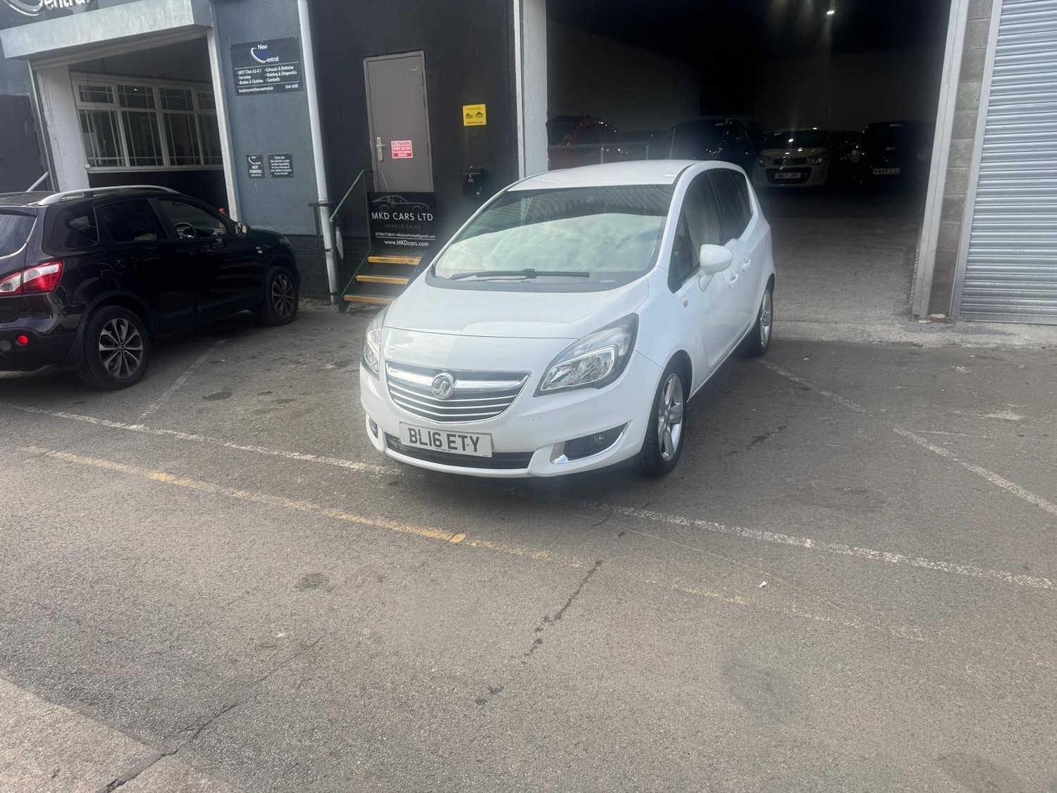 Vehicle 3