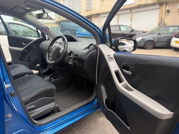 Used Toyota Yaris 2008 for sale - 76250968: Photo 27