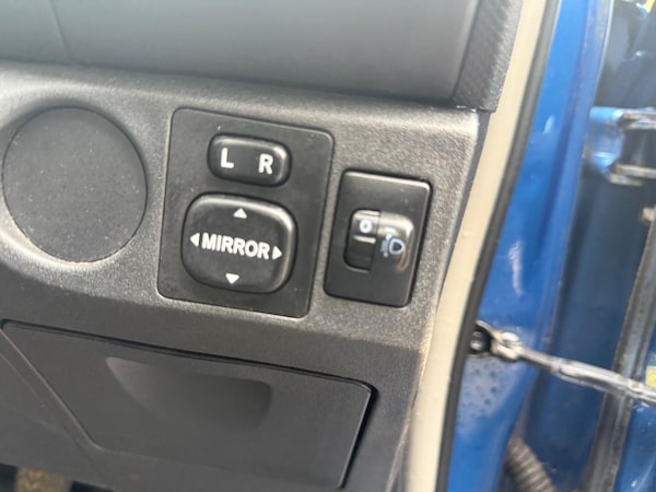 Used Toyota Yaris 2008 for sale - 76250968: Photo 30