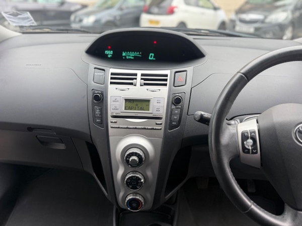 Used Toyota Yaris 2008 for sale - 76250968: Photo 33