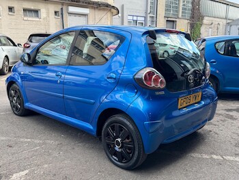 Used Toyota AYGO 2009 for sale - 78548974: Photo