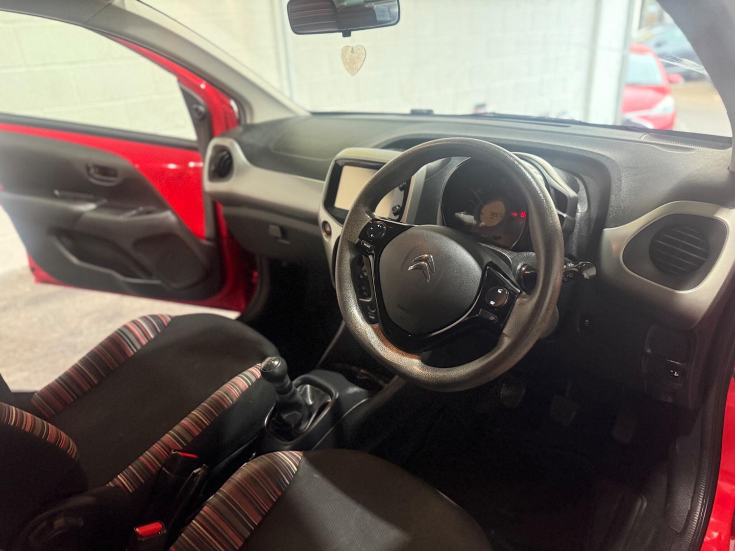 Used Citroen C1 2016 for sale - 76432586: Photo 29