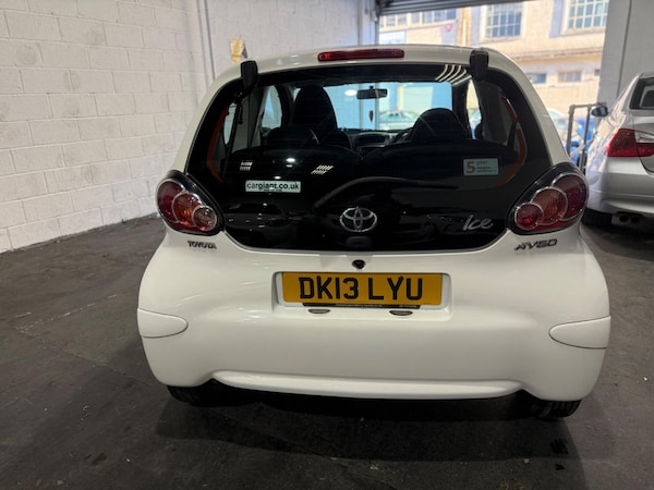 Used Toyota AYGO 2013 for sale - 76189930: Photo 12