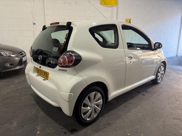 Used Toyota AYGO 2013 for sale - 76189930: Photo 14