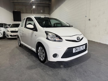 Used Toyota AYGO 2013 for sale - 76189930: Photo 3