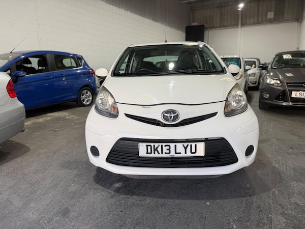 Used Toyota AYGO 2013 for sale - 76189930: Photo 5