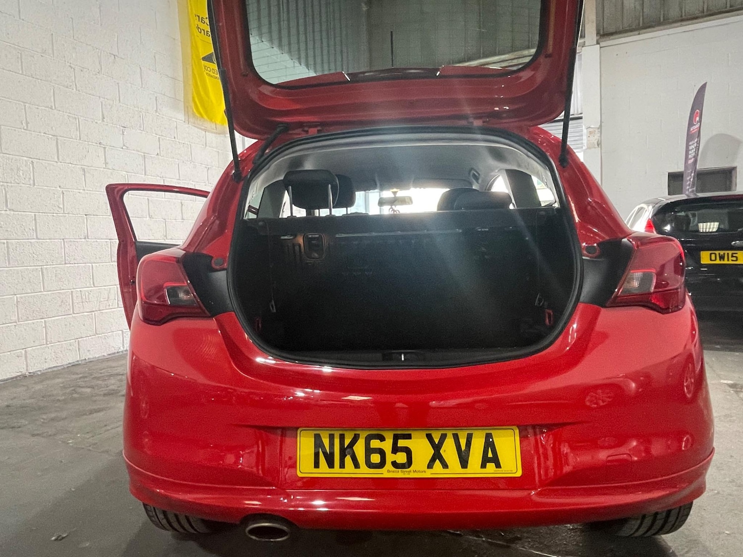 Vehicle 28