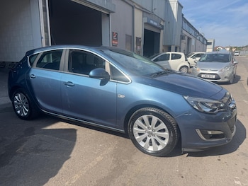 Used Vauxhall Astra 2014 for sale - 79324832: Photo